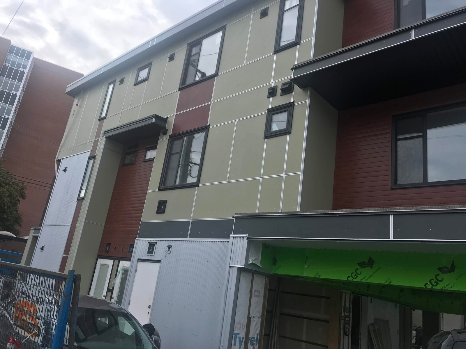 Richmond Multifamily Apartment Building